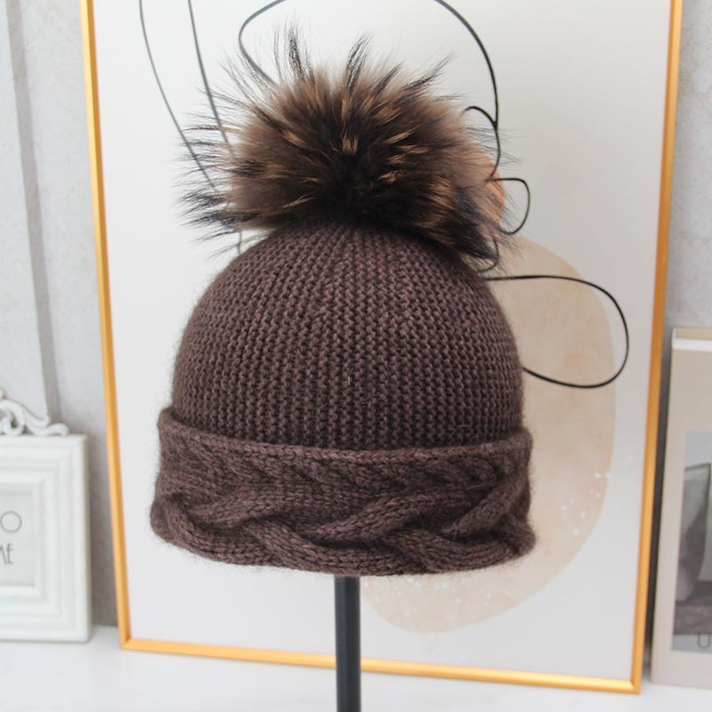 Hat Raccoon Fur Pompom Women Winter Yak Wool Knit Beanie Warm Ski Accessory For Cold Weather Autumn Sport Outdoor Luxury J260511