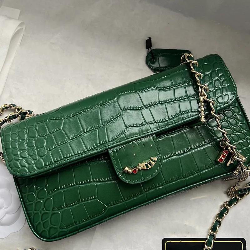 Designer Bags For Womens Shoulder Bag Luxury Elegant Diamond Quilted Flap Crossbody Bag Red Enamel Floral Decor Designer Chain Shoulder Handbag