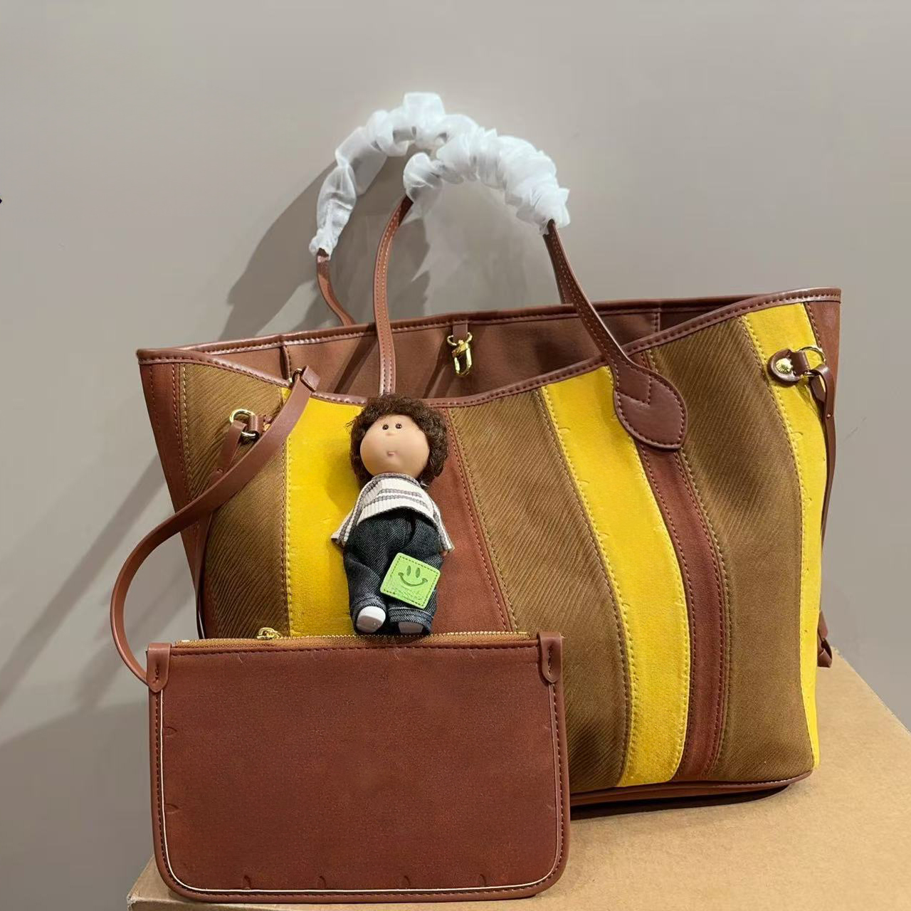 Designer Bag Suede Splicing Stripes Tote Bag Luxury Women Large Capacity Shopping Bag Pillow Bag Fabric Lining Leather Trim Handbag Shoulder Crossbo