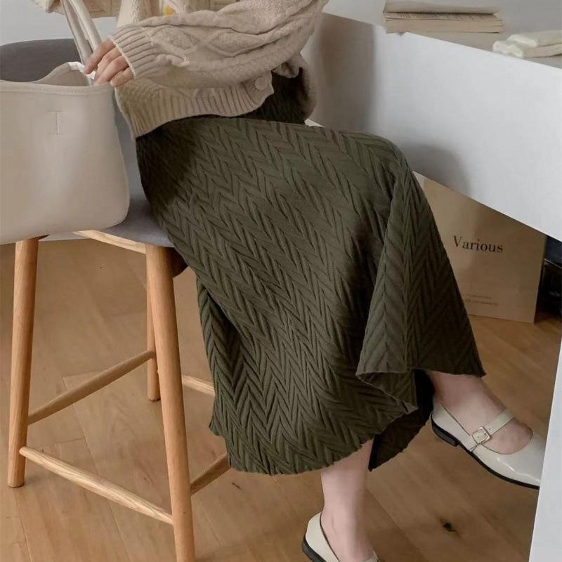 Designer Women's Midi Knit Skirt Elastic Waist Solid Color A-Line Textured Commuting Casual Fall Winter One Size