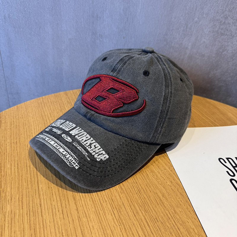 Luxury Cap Brand Designer Hat American Retro Street Style Embroidered Letter Duckbill Trendy Cool Personality Hot Girl Design Baseball Cap Sunshade