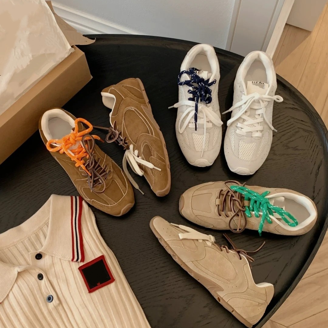 Fashion Luxury Designer Brown Canvas Sneakers Low Top Suede Lace Shoe Rubber Sole Casual Sport Womens Comfort Outdoor Quality Modern Stylish Black P