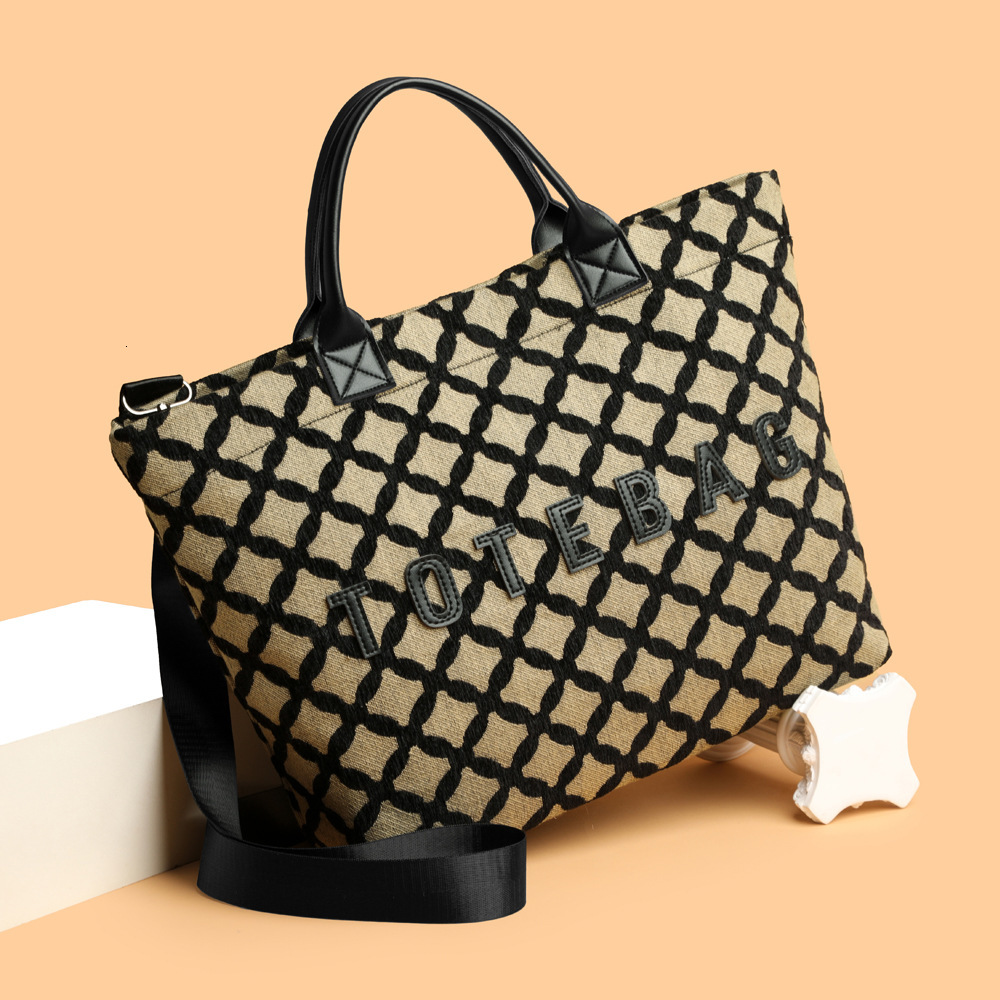 Luxury Brand Designer Bag Unique Design Plaid Handbag, New Fashion Commuter Shoulder Bag, Trendy Casual Simple Crossbody Bag For Women