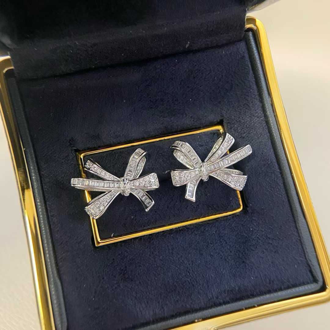 Graffs Bijoux Dainty Stud Boucles d'oreilles Designer Grsffiti Boucle d'oreille pour femme Boucle d'oreille en diamant Bowknot Square Diamond Sim