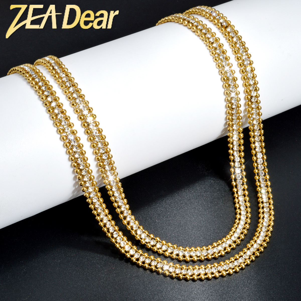 French-style Instagram-inspired round bead necklace with diamond accents, a simple elegant handmade piece, versatile and fashionable, available for