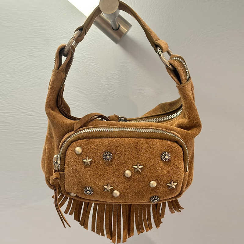 Korean Niche Women's Bag Autumn Winter New Versatile Matte Rivet Shoulder Crossbody Small Trendy