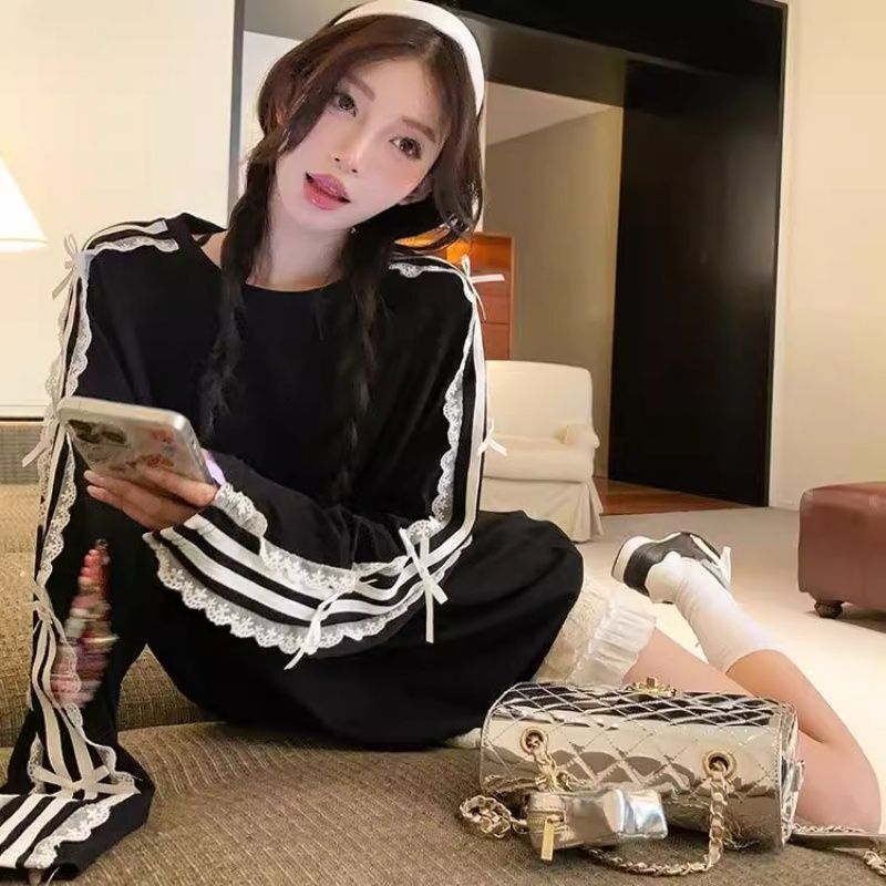 High-End Fashion Daily Luxury Clothing Lace-Trimmed Striped Long-Sleeve Sweatshirt With Bow Detail, A Korean-Style Casual, Loose-Fitting, Mid-Length