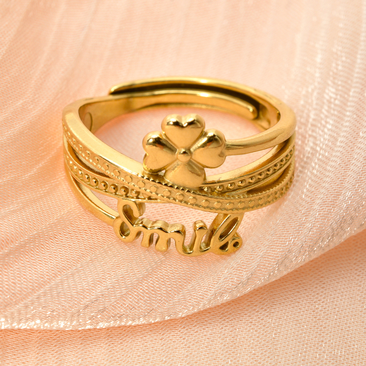 Geometric European American style, light luxury, women's four-leaf clover design, open ring, unique and niche design ring set, versatile