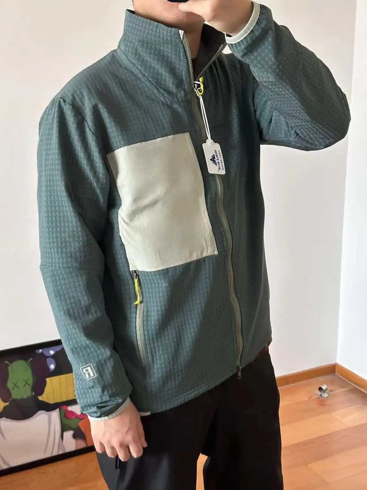 R Series Early Spring Unisex Outdoor Three-Proof Jacket Lightweight Windproof Casual Coat Stand Collar Three-Dimensional Tail... T261019