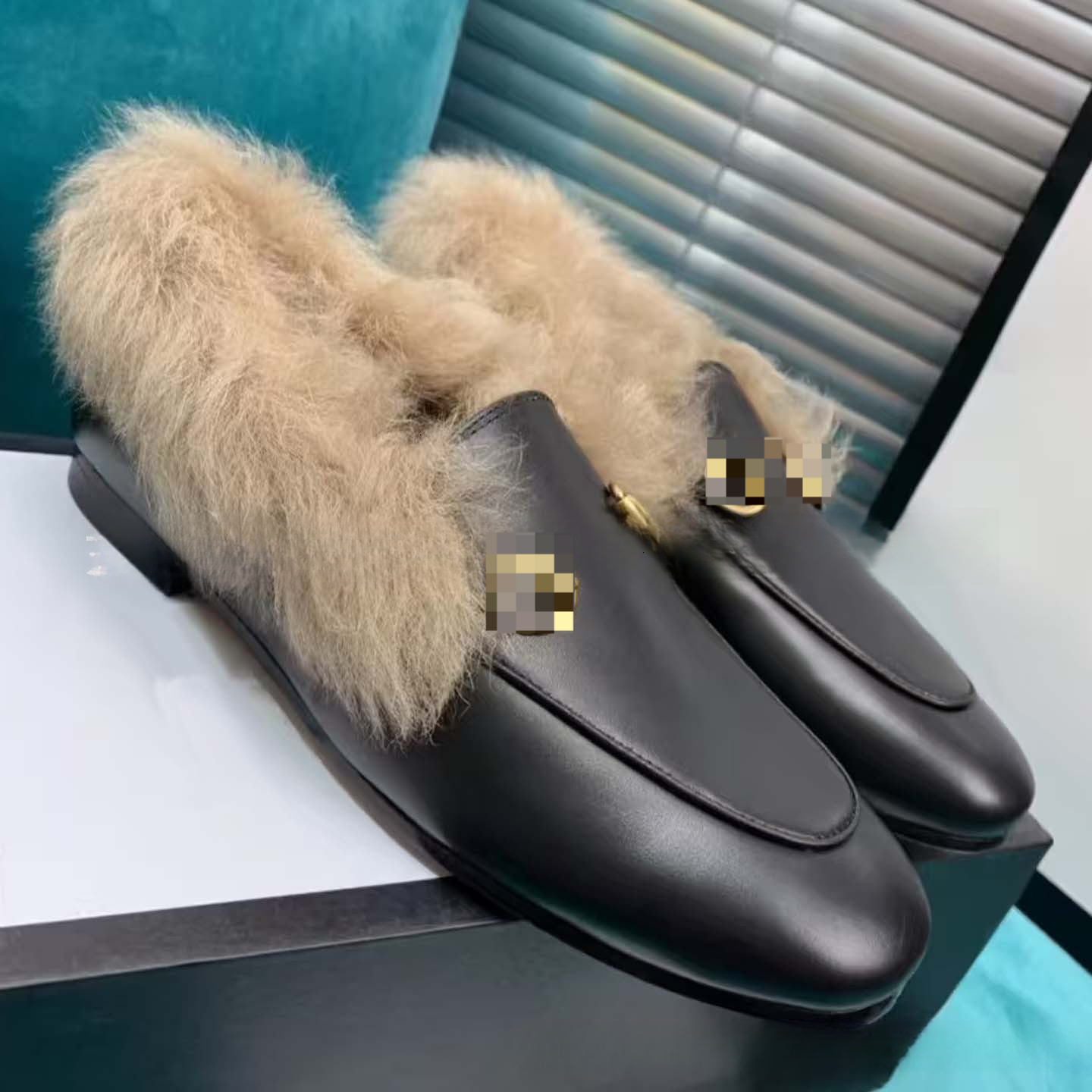 ggshoess loafers women slippers jordaans loafers women genuine leather, wool, high-end single shoes, furry shoes for women Luxury Designer Fur Trim