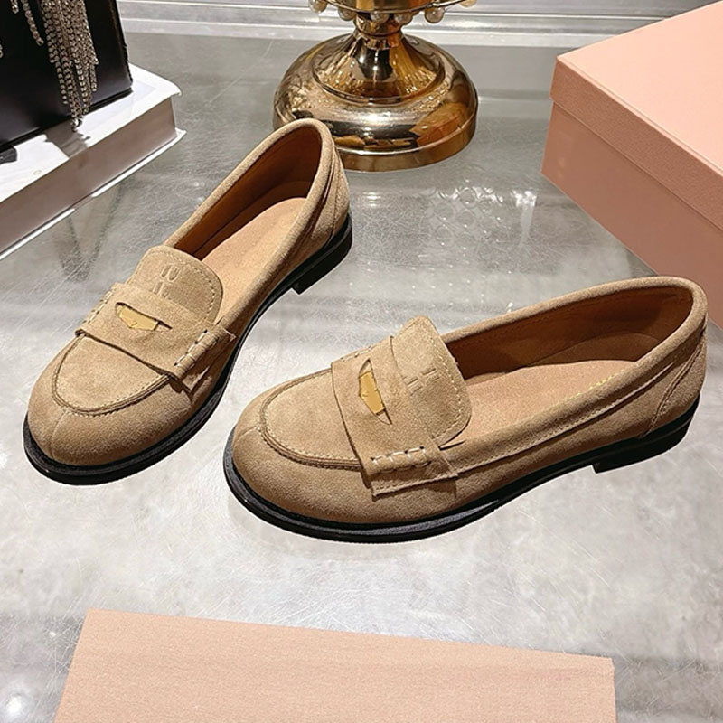 Ladies Fashion Versatile suede loafers Classic style metal coin Metal Cozy Loafers Women designer Solid Color Vintage penny loafers