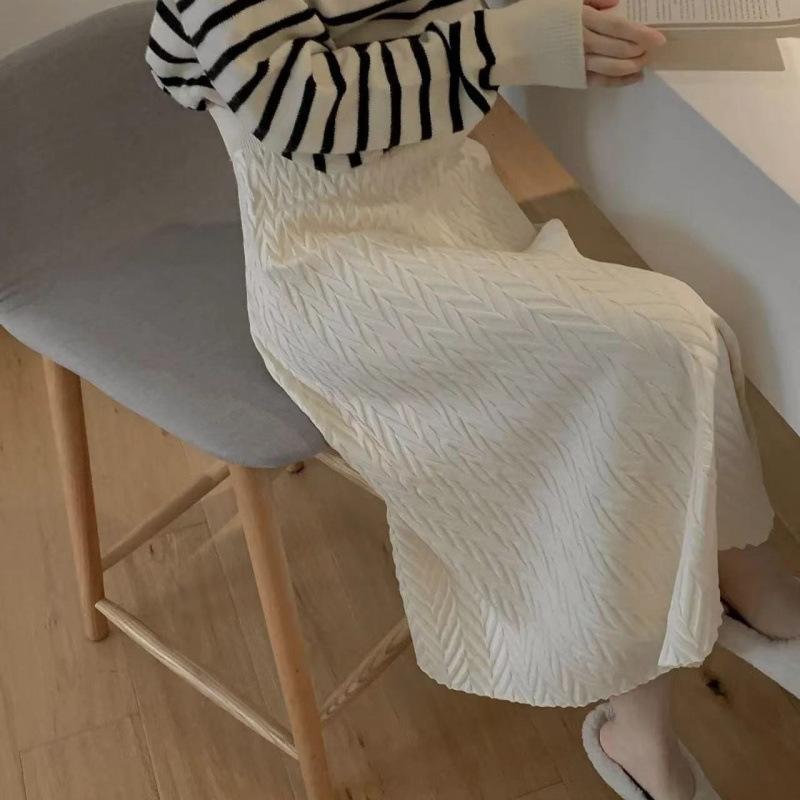 Designer Midi Knit Skirt Elastic Waist Solid Color A-Line Textured Commuting Casual Fall Winter One Size for Women