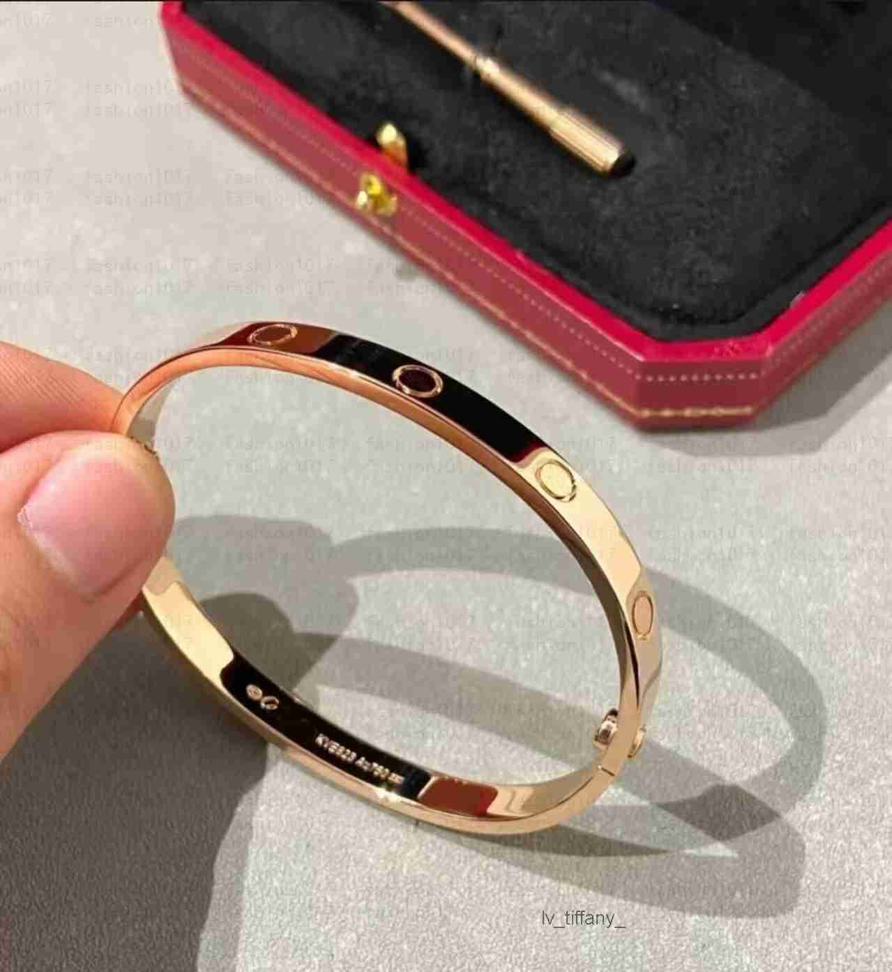 designer bracelet for women Luxury jewelry 4mm narrow thin screw bracelet Men Cuff bracelet Stainless Steel Gold Silver Rose Classic bracelet High q