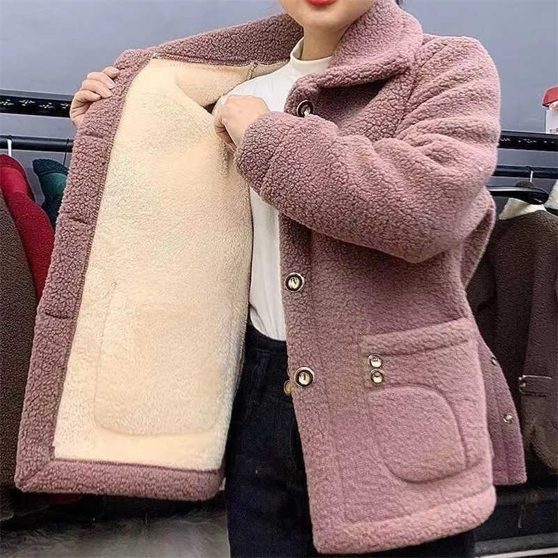 Thick Winter Single Breasted Lamb Fur Women's Coat Mom Wear Lapel Pocket Imitation Fur Warm Casual Jacket S261016P0BJ