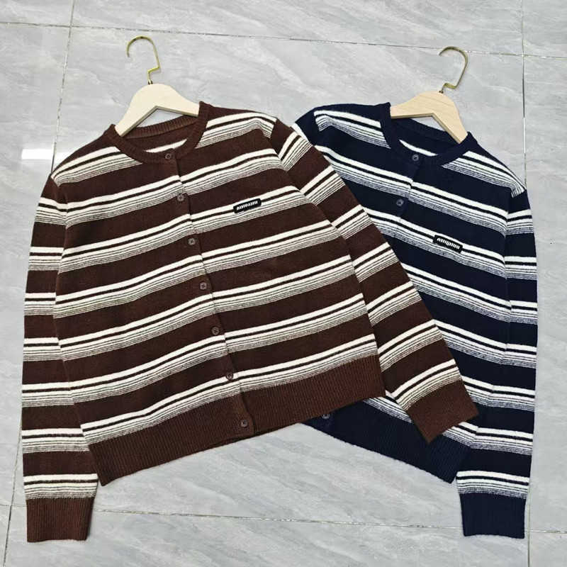 Women's Knits & Tees designer M26 autumn new color-block striped round-neck fashionable and age-reducing knitted cardigan for women