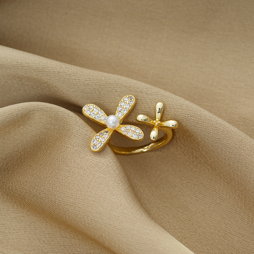 Luxury Brand Designer Jewelry Gold-Plated Copper New European And American Style Women's Open With Zircon, New Floral Design, Niche Minimalist