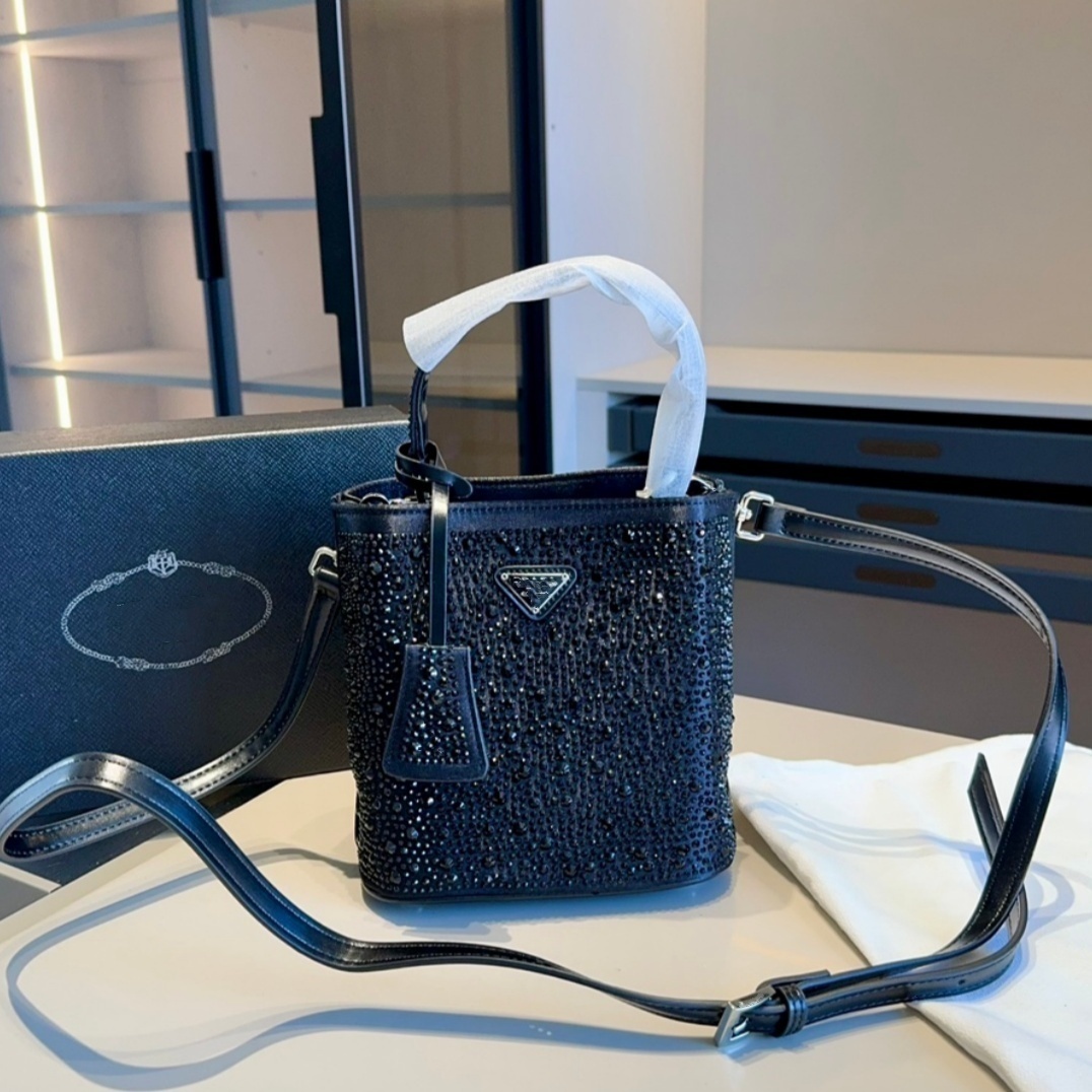designer bag Bucket crossbody bag Sparkly rhinestone covered mini bucket bag Leather Women Shoulder bag top quality Classic ladies luxury bag Undera
