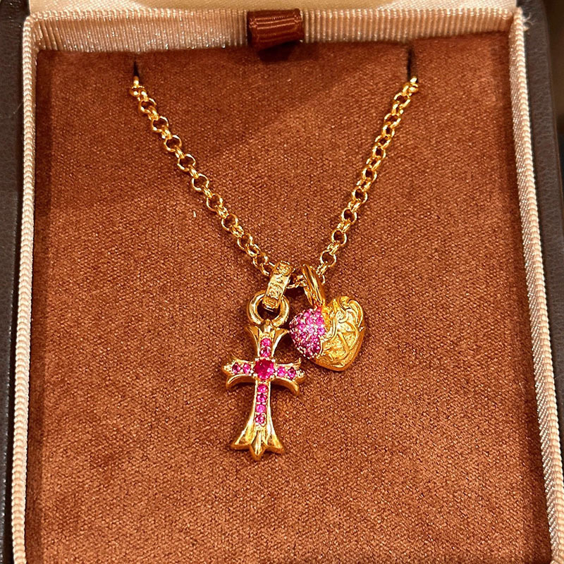 Luxury Elegant Dainty Jewelry Luxury Brand Designer Jewelry Xiaohongshu's Popular, Ultra-Sparkling Cross Necklace In Rose Red With Fine Glitter