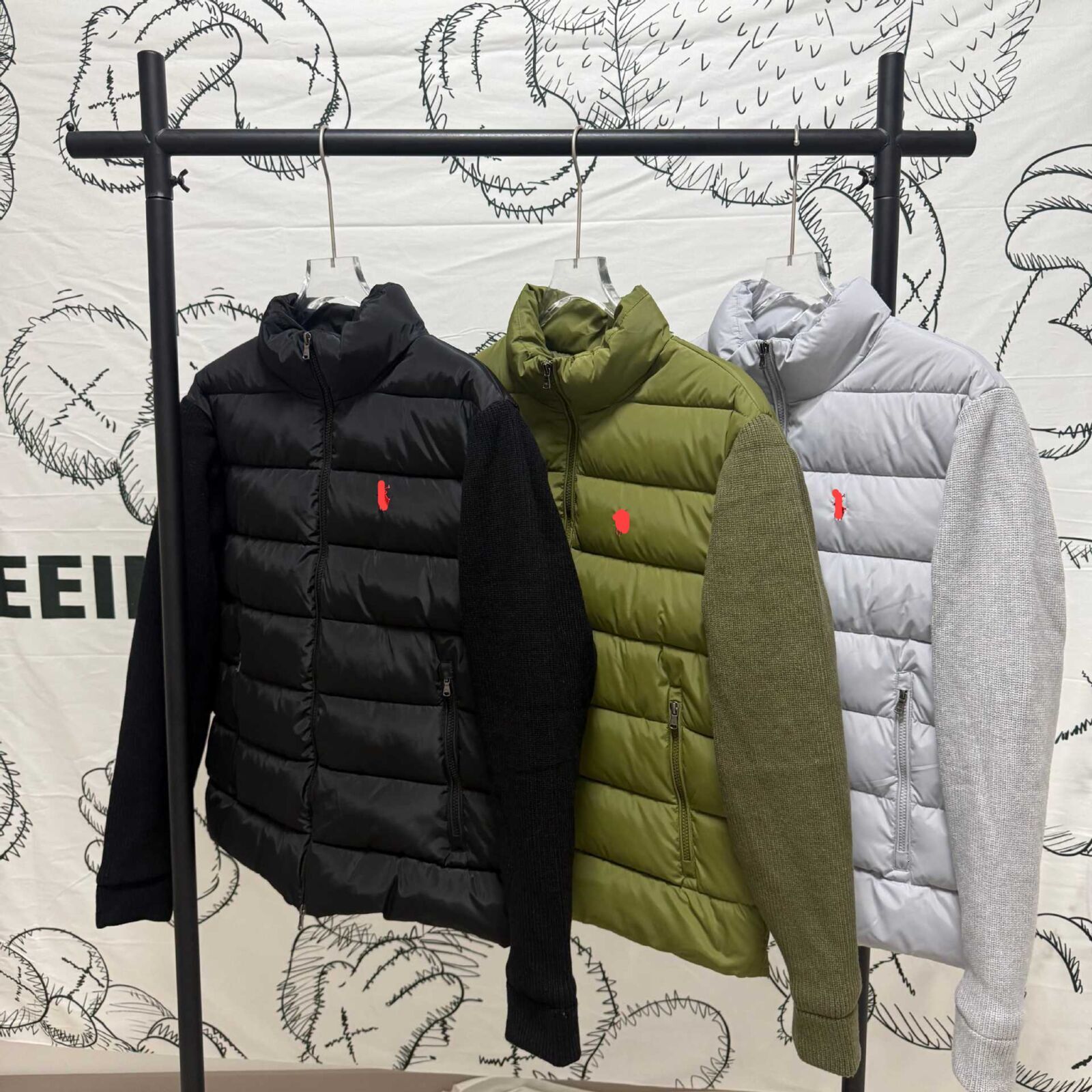 2026 Winter mens designer jacket with patchwork sleeve Coat stand-up collar mens designer clothes Puffer Hooded Zipper Winter Polo Puffer Designer P