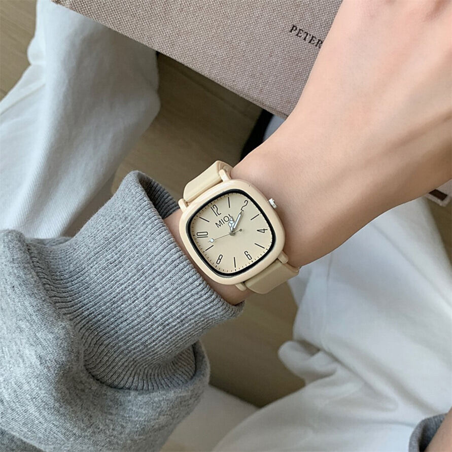 Watch New Women's Korean College Style Exam Use For Middle School Students ladies Square High-Value Quartz Watch Small Dial ljh456