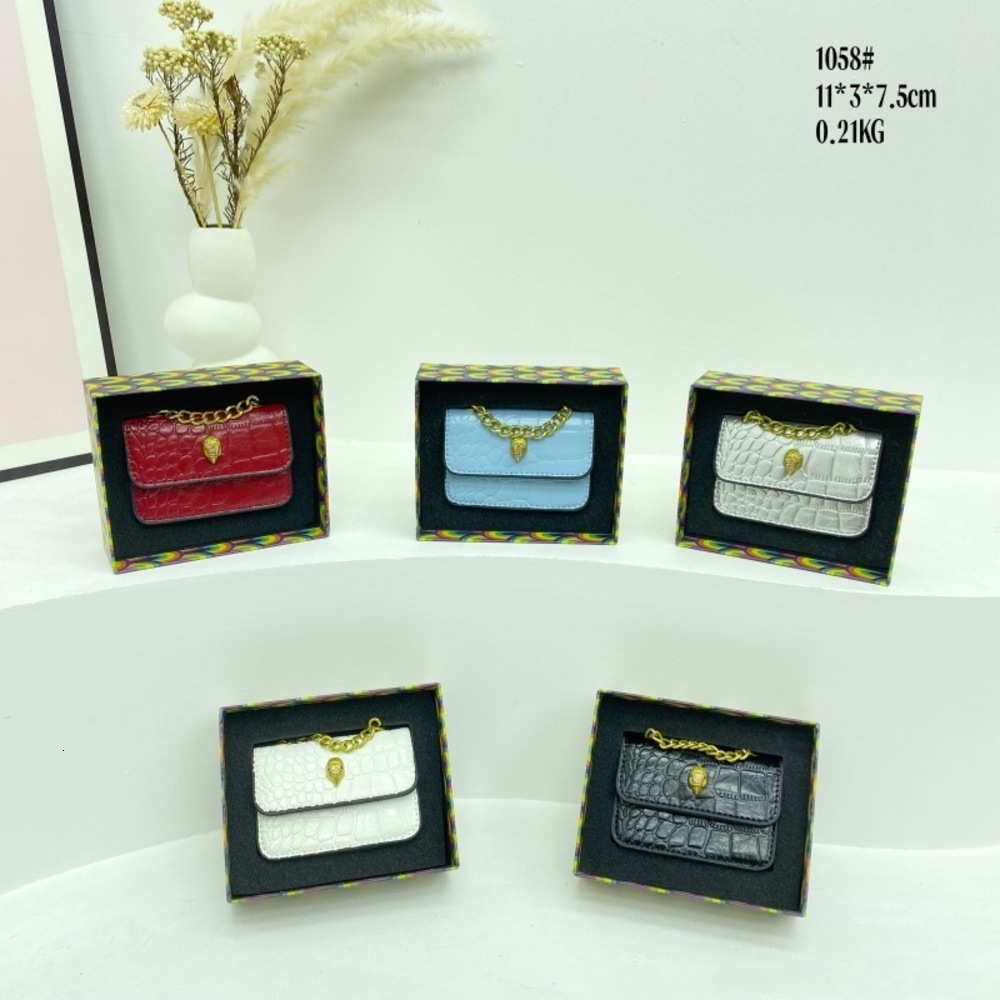 designer Unique Design Women s Bag Fashion New Stone Pattern Clutch Bag Light Luxury High end Mini Eagle Head Bag Chain Women s Bag