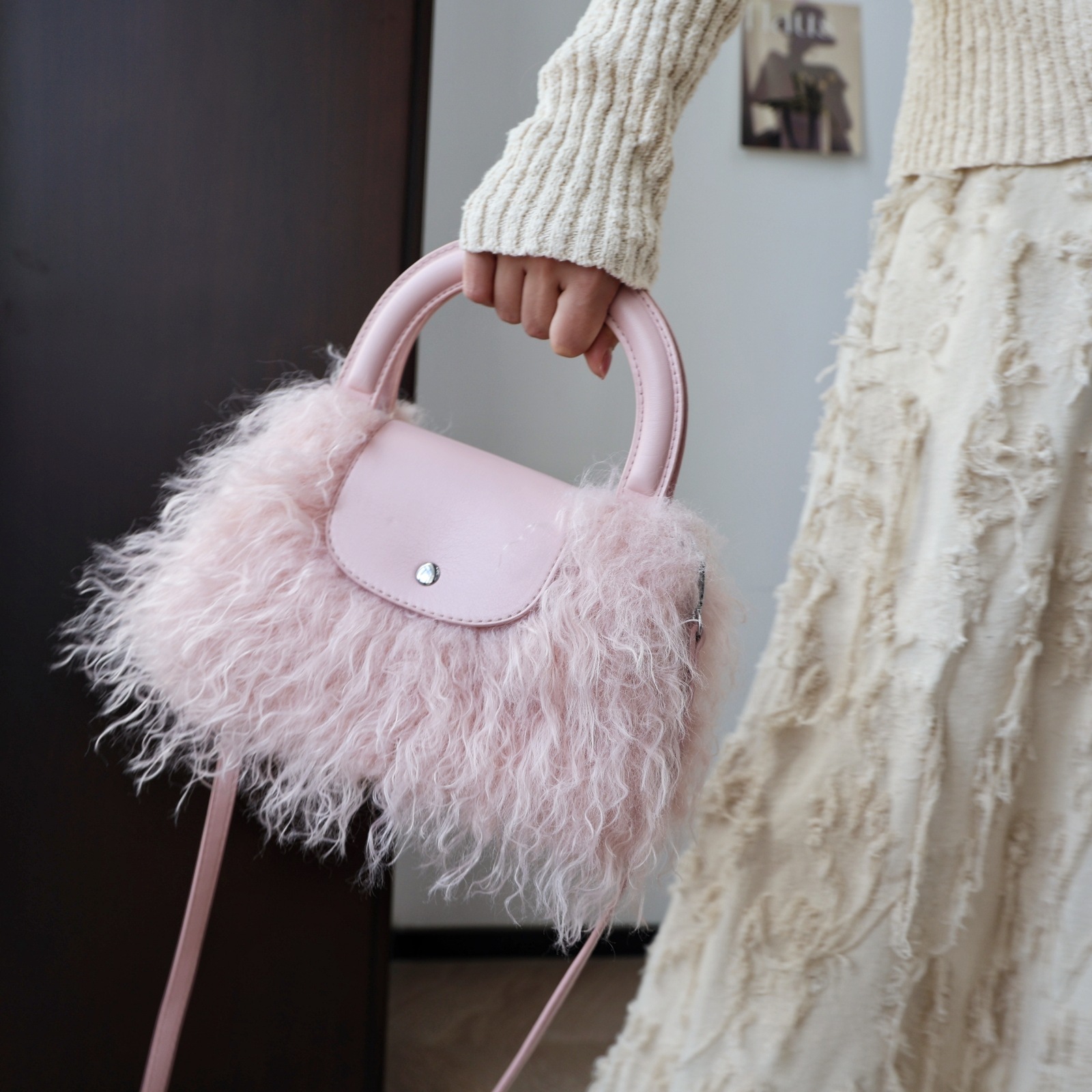2026 new new 25 fluffy millennium autumn winter sweet cool girl niche design y2k subculture plush fairy bag w819 free shipping free shipping