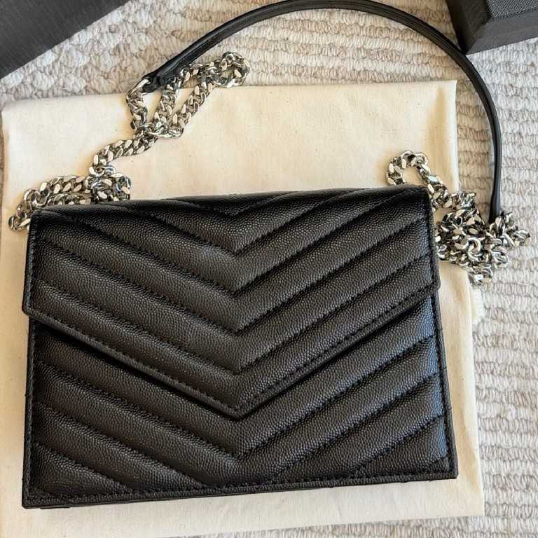 Luxury Designer Black Caviar Leather Envelope Bag Women Chevron Quilted Silver Chain Crossbody Purse