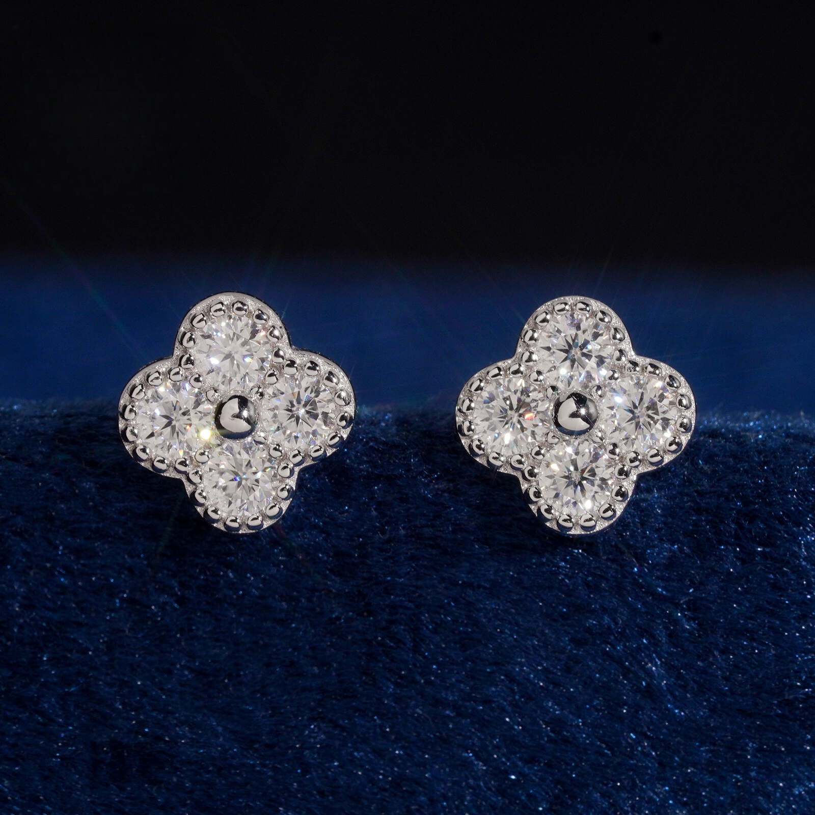 Factory VVS Moissanite Four-Leaf Clover Flower S925 Silver Earrings Hip-Hop Source