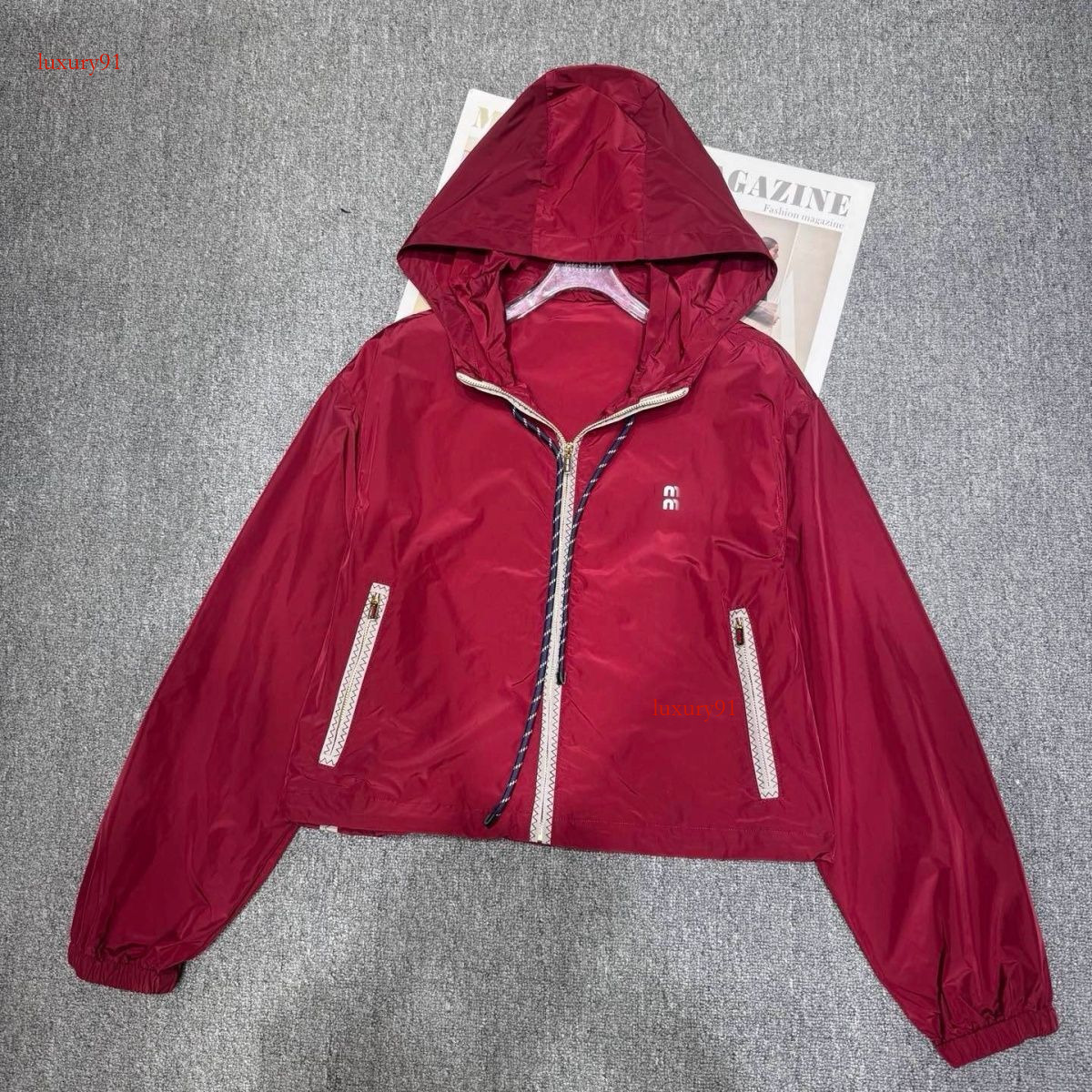 High Quality Women's Jacket Designer Women Hooded Jacket Summer Autumn Sunscreen Coat Nylon Outerwear Zip Up Casual Style Sportswear Set