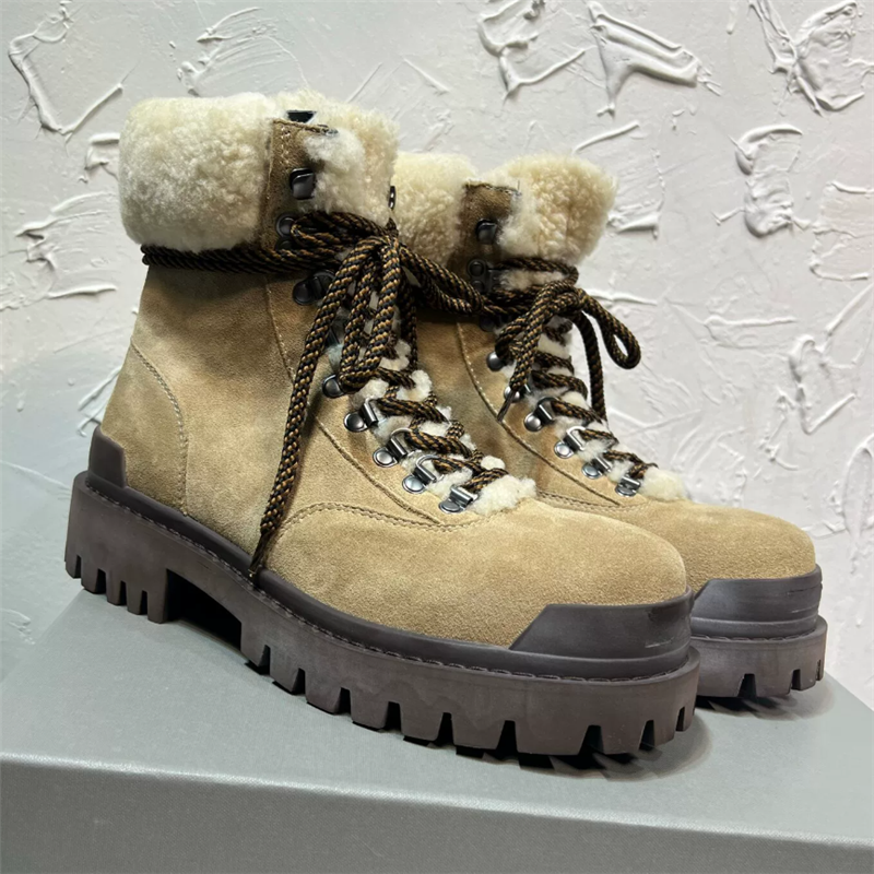 New Men's Thick Sole Short Boots Buckle Snow Boots Men's Winter Wool Warm Genuine Leather Boots