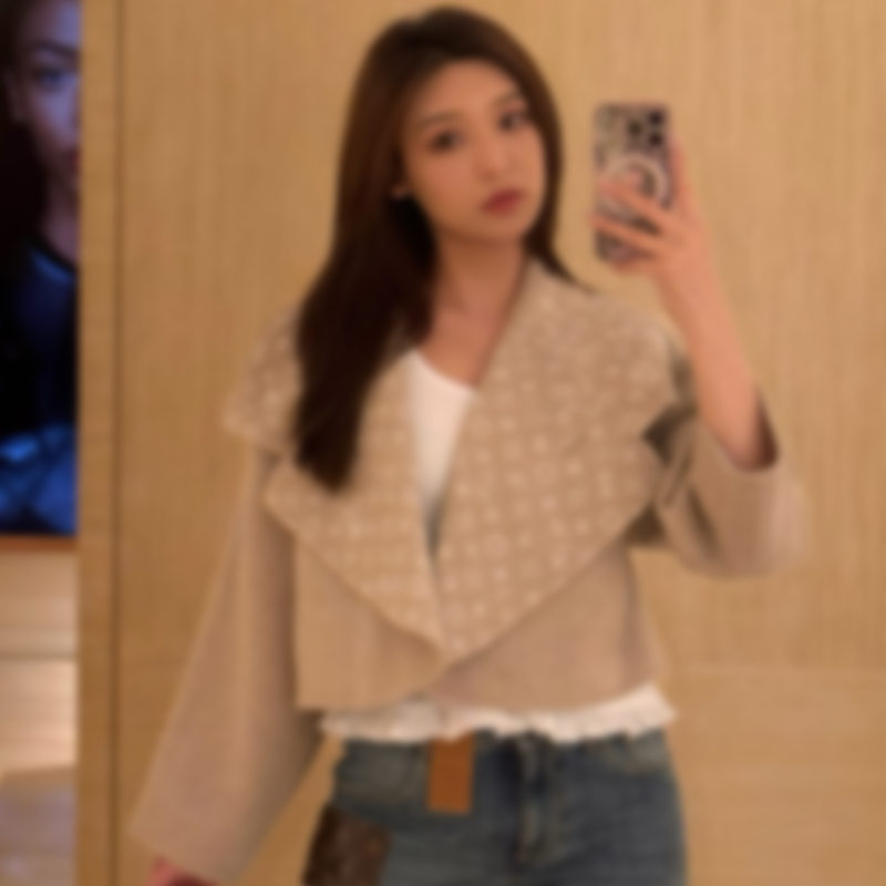Designer Luxury brand Women Cropped Blazer Wide Lapel Leather MonogramJacquard Lining Elegant French Style Slim Short Suit Jacket For Commute