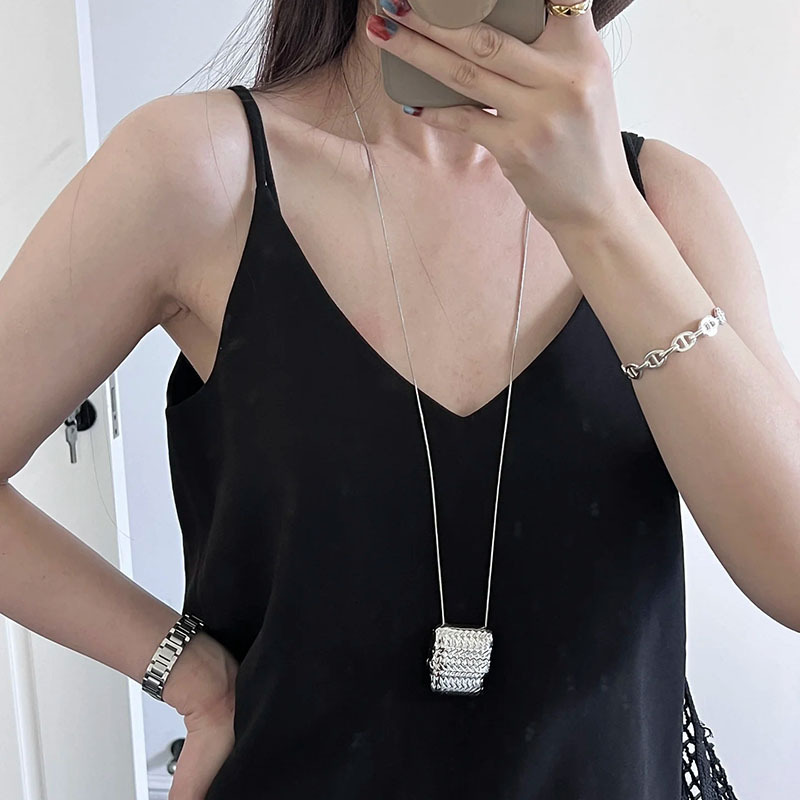 , in stock! Vintage woven bag, long necklace pendant, sweater chain accessory for women, 2024 new fashion style