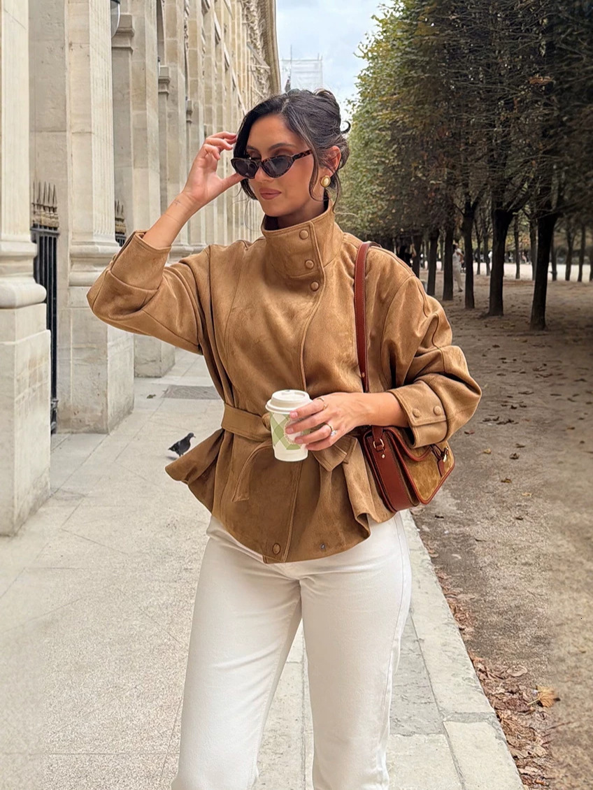 Hot-Selling Fashion Women's Clothing With A High-End, Vintage French-Style Velvet Waist-Cinching Coat MAKOUFEI