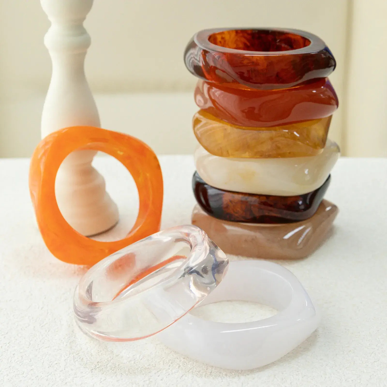 Solid Hard Bangles Vintage Acrylic Irregular Geometric Exaggerated Chunky women Bangles For Women Resin Statement Charm Bracelet Bangle 2026 Jewelry