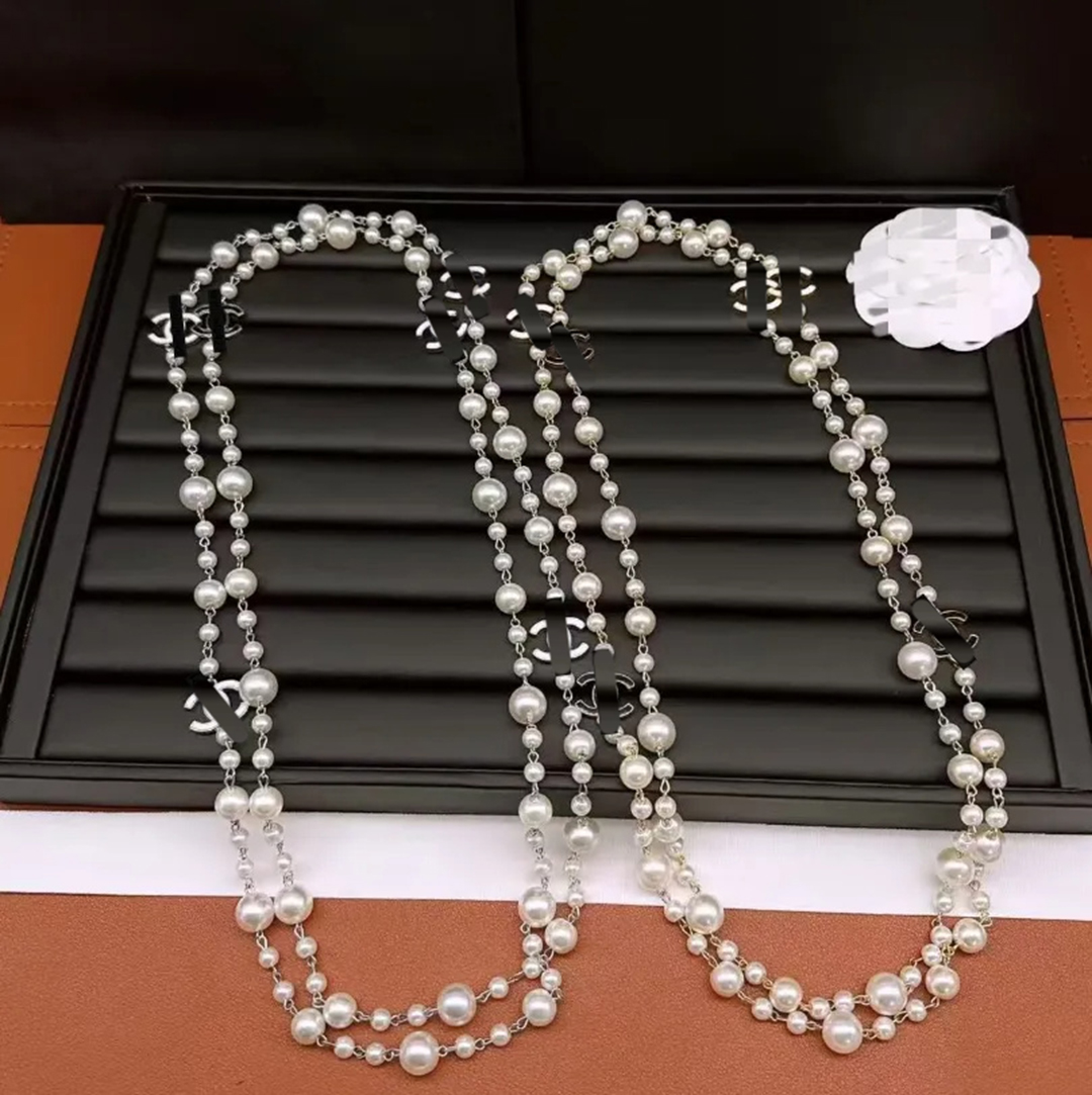 Necklace designer necklace luxury necklace designer for women pearl diamonds necklace versatile fashion style high quality jewelry events Multiple s