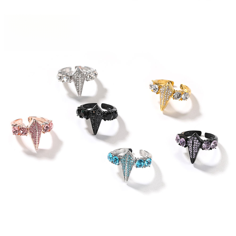 Hip Hop New Style Diamond-Encrusted Alloy Black Panther Ring Out D VVS Diamond for Men, Niche Exaggerated Adjustable Open Ring, Luxury Iced Vintage