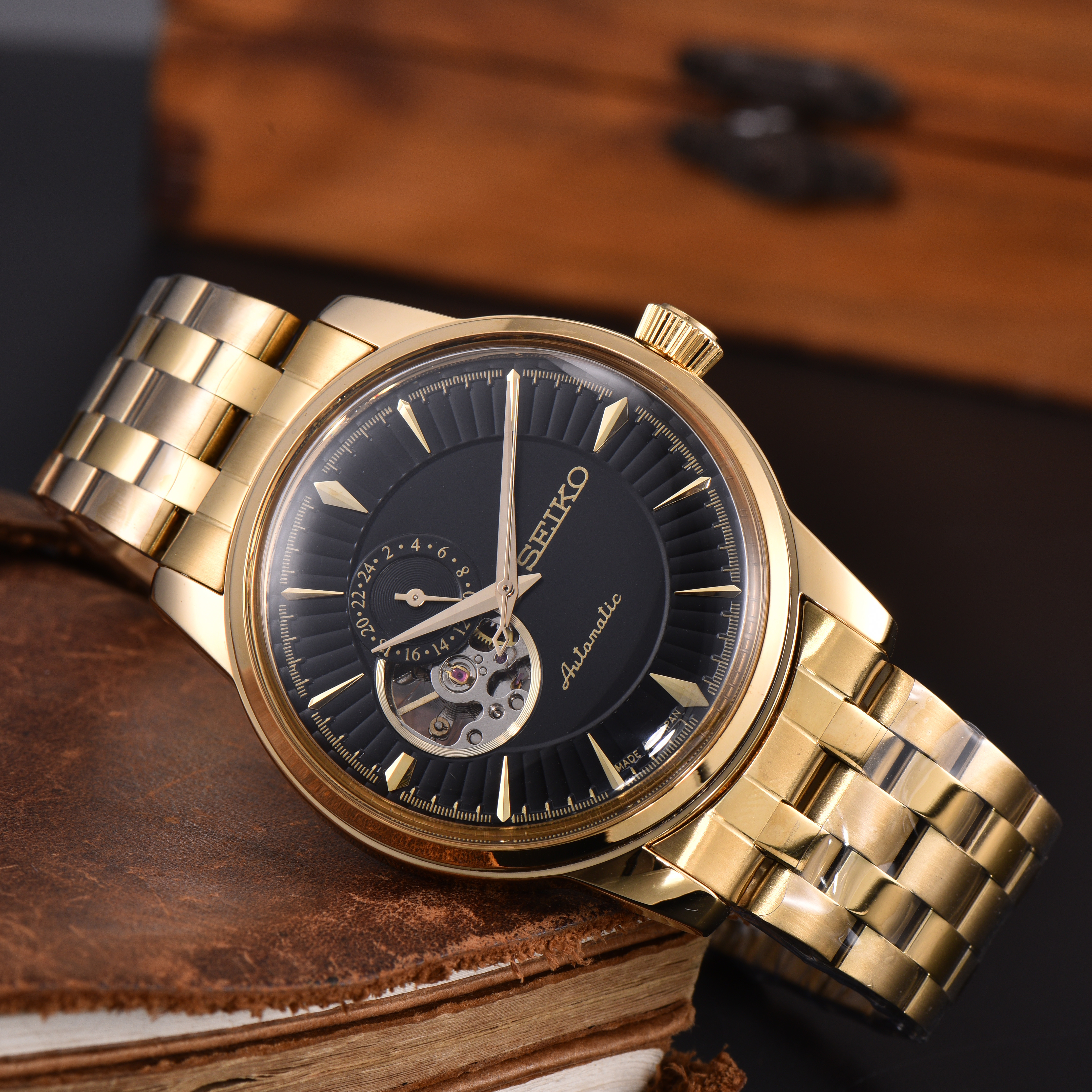 Yungong Men's Mechanical Watch 1 Steel Belt Folding Buckle World Time Iced Out Watch7
