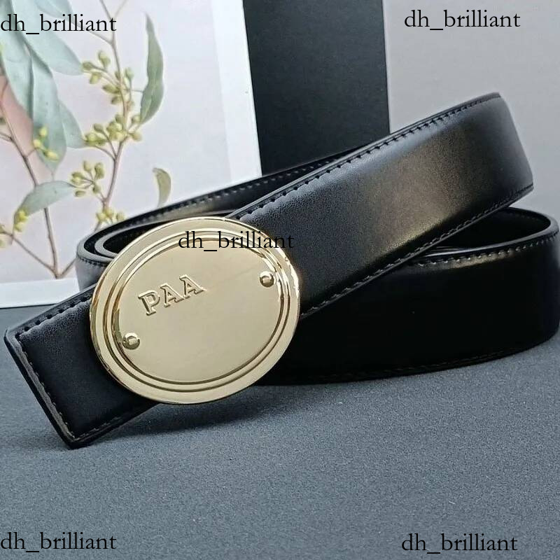 Exquis mâle femme designer avec un design de lettre à la mode luxueux boucle ovale ceinture cadeau multifonctionnelle quotidien décontracté large