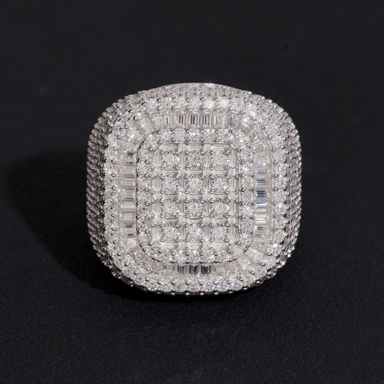 New Fashion Luxury Men Women Moissanite Ring Top Quality 925 Sterling Silver Full VVS Moissanite Baguette Ring for Party Wedding Nice Gift Size 8-10