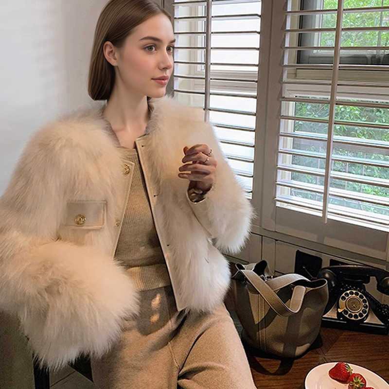 Round Elegant Neck Fur Coats Women Autumn Winter 2026 Fluffy Warm Jackets Gold Button Plush Outerwear S261016ZEVE