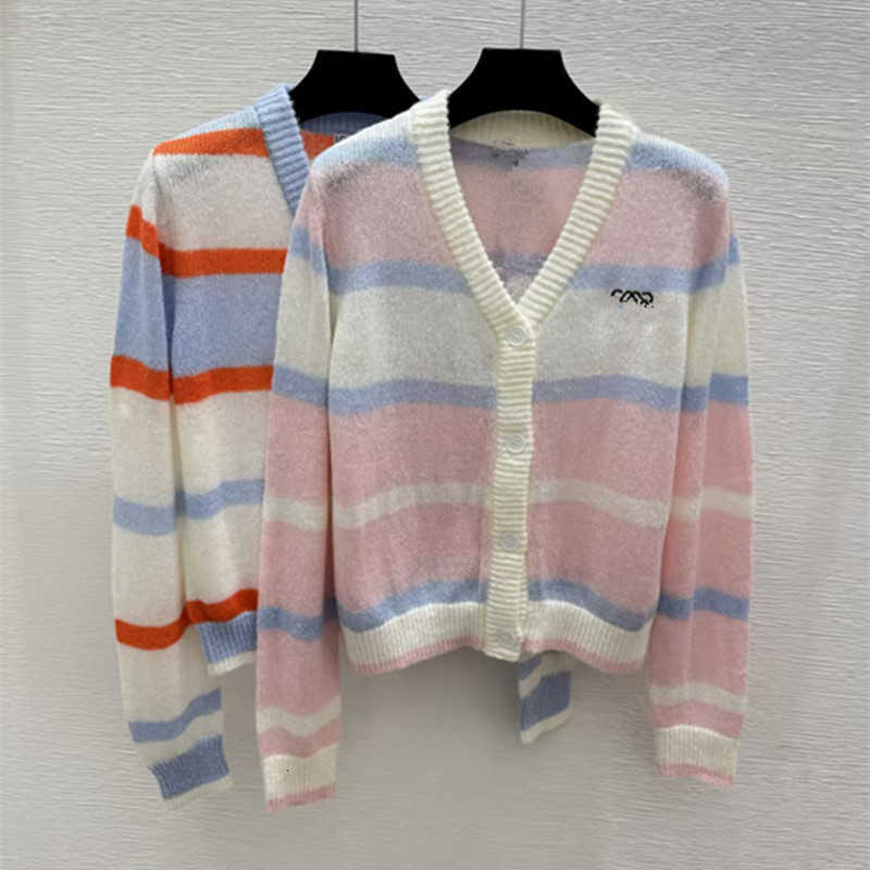 Women's Knits & Tees designer High-quality LO26 autumn new color-blocked, horizontally striped, colorful V-neck knitted cardigan