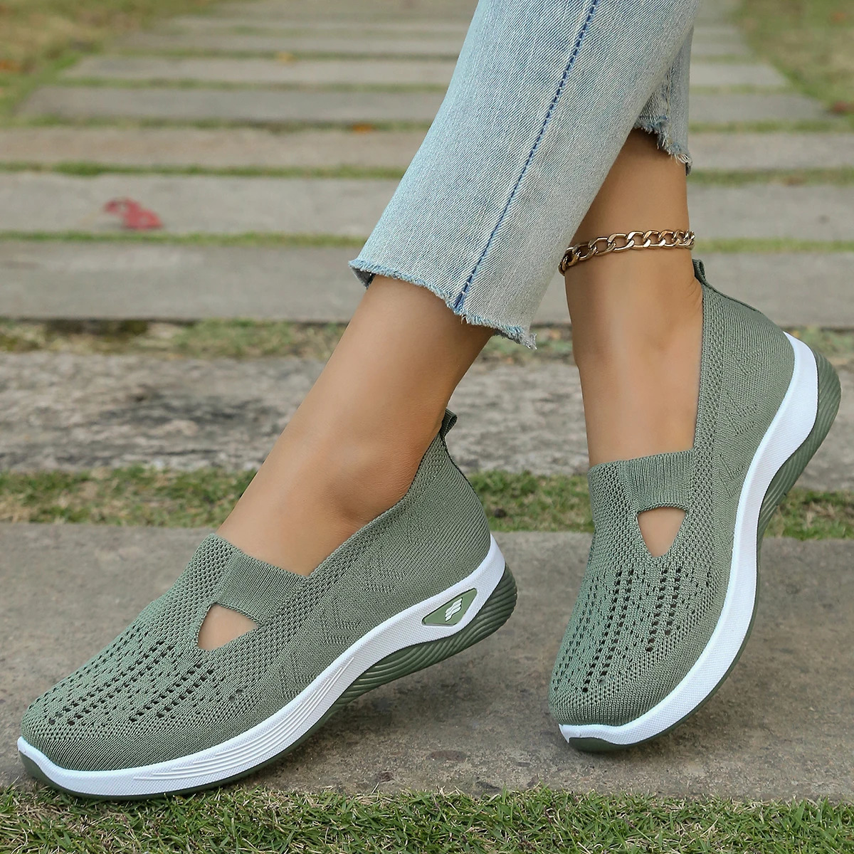 Women's shoes women's sports shoes summer flying woven mesh soft sole breathable sports shoes 261019