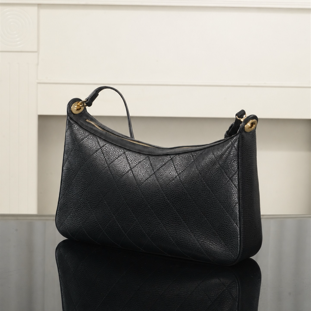 Quilted Hobo Bag 26K Grained Calfskin Zip Shoulder Underarm Carryall Spacious Refined Shopping Date Weekend Top-Tier Designer New Arrival