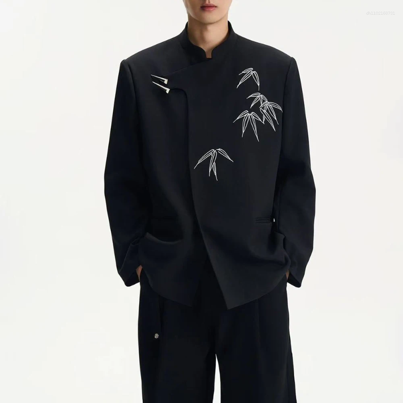 Mens Bamboo Leaf Embroidered Mandarin Collar Padded Shoulder Casual Jacket Streetwear Fashion Youth Niche Business Tops 2026