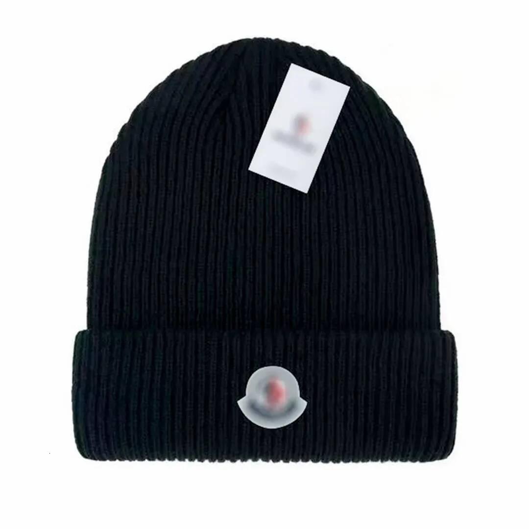 Designer luxury star versatile beanie knitted warm letter pure colour design gift dust bag Multiple colors very nice hat cappelli