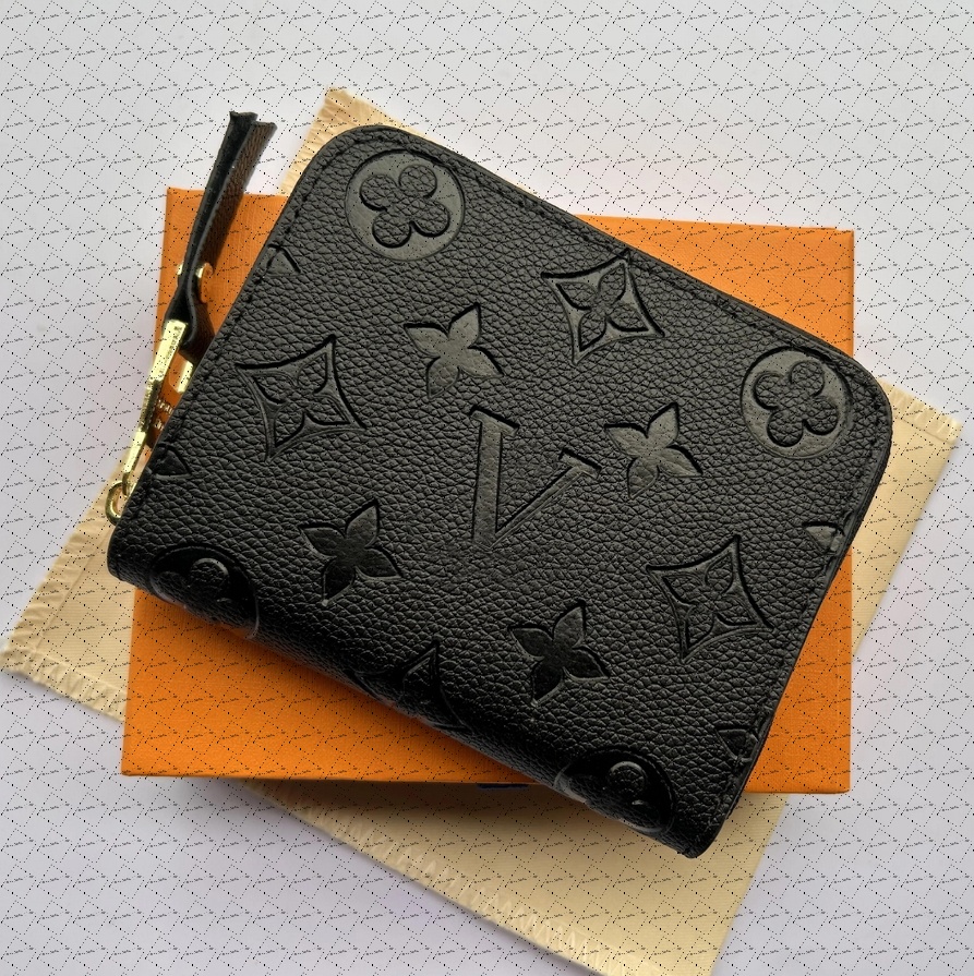 Designers luxurys Purses KEY POUCH POCHETTE CLES Women Mens Key Ring Credit Card Holder Coin Purses Mini Wallet Bag with box and dustbag 60023 60895