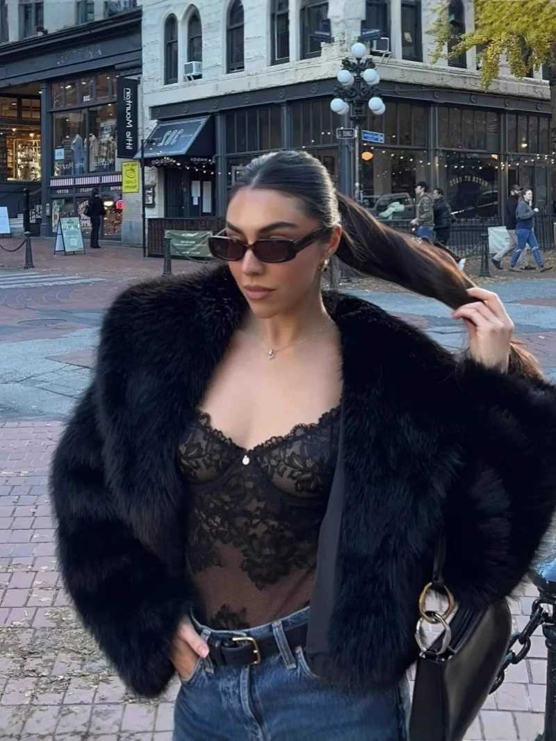 Eco-Friendly Winter Mink Fur Thickened Short Coat Women's Fur Top Pelt Jacket Warm Cosy Outerwear S2610164J5T