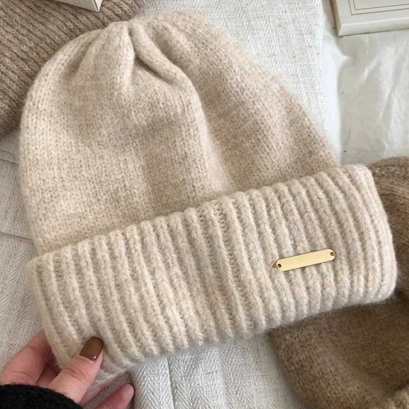 Beanie/Skull Caps Women Autumn and Winter Wool Hats Thick and Warm Wool Knitted Hat Loose Big Head Ear Protection Mask Hat Q261017