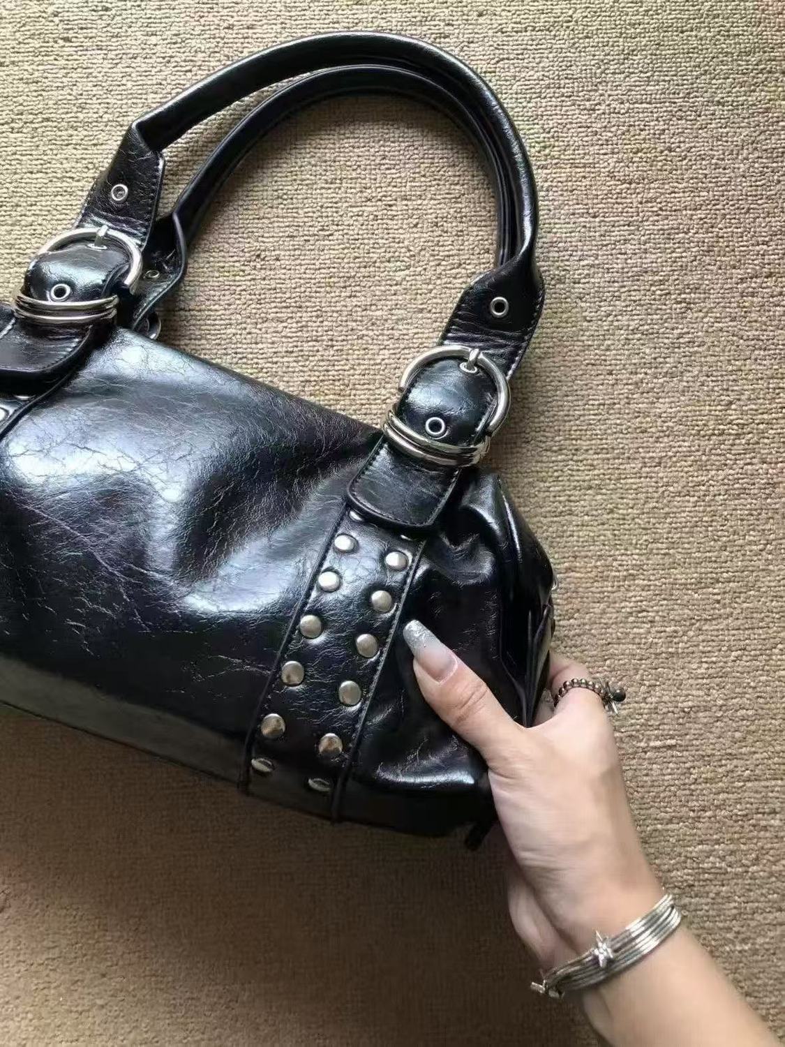 Korean-style, niche design, trendy handbag, casual tote studded motorcycle shoulder bag, and underarm bag