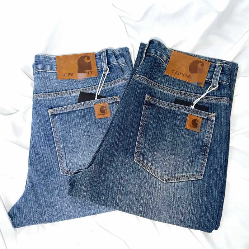 Designer Men's denim jeans version of European-style men's slim-fit stretch jeans, available in two colors, straight-leg, washed finish, c